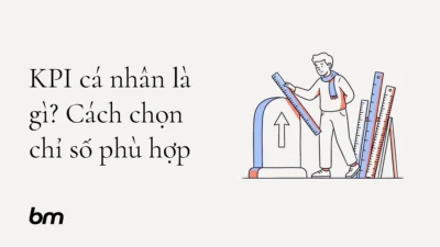 Minh họa cho KPI cá nhân là gì? Cách chọn chỉ số phù hợp: Một người cân nhắc giữa đích đến và chiếc thước đo, chọn thước đo phù hợp để theo dõi hành trình của mình.