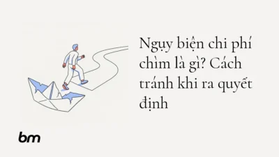Minh họa cho Ngụy biện chi phí chìm là gì? Cách tránh khi ra quyết định: Một người bước khỏi chiếc thuyền giấy đã rách, hướng về con đường còn rộng mở: khoản đã bỏ lại không buộc ta phải tiếp tục.